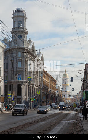 Vista del 'cinque angoli' da Zagorodny Prospekt, San Pietroburgo, Russia. Foto Stock