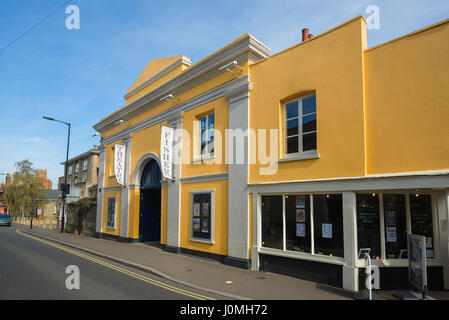 Bungay Suffolk, il teatro di Fisher nel centro della città di Suffolk di Bungay, UK. Foto Stock