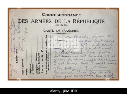 Poignant vintage ufficiale storico I Guerra Mondiale -1917 cartolina inviata dal fronte di battaglia in Francia da parte di un soldato britannico Foto Stock