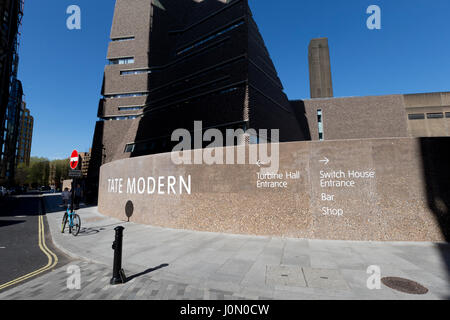 L'interruttore casa a dieci piani di estensione della Galleria d'arte Tate Modern di Londra. Progettato da Herzog & de Meuron, aperto di giugno 2016 Foto Stock