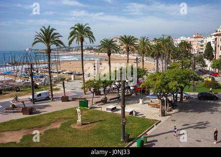 In Spagna, in Catalogna, Sitges, città costiera al Mare Mediterraneo Foto Stock