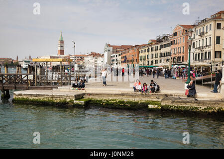 Riva degli Schiavoni, vicino a Piazza San Marco, San Marco, Venezia, Veneto, Italia Foto Stock