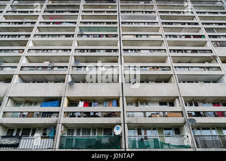 Esterno di cavi Wynd Casa appartamento edificio , noto anche come la banana appartamenti, in Leith, Edimburgo, Scozia. Foto Stock