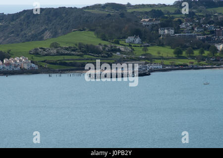 Vista dalla cima del Ballard scogliere sulla baia di Swanage Foto Stock