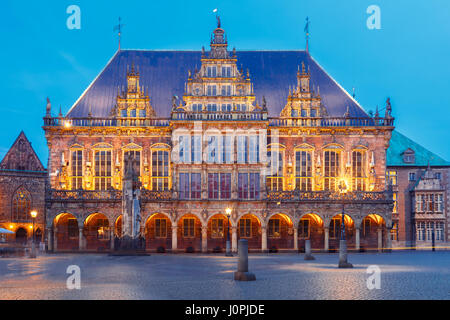 Il municipio sulla piazza del mercato di Brema, Germania Foto Stock