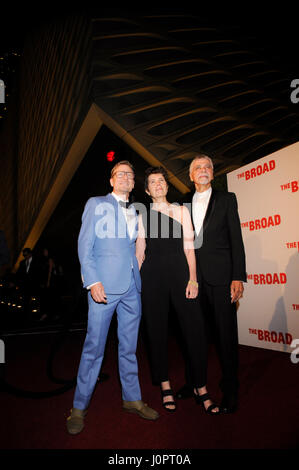 (L-R) Charles Renfro, Ricardo Scofidio e Elizabeth Diller assiste il Museo ampio black tie cena inaugurale presso l'ampio su settembre 17th, 2015 a Los Angeles, California. Foto Stock