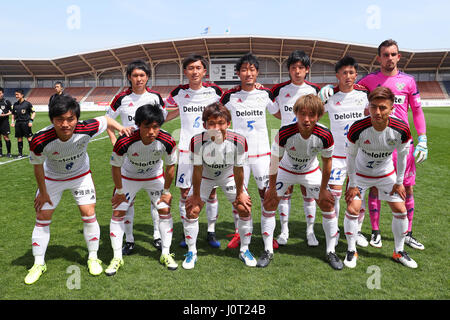 Kashiwanoha Stadium, Chiba, Giappone. Xvi Apr, 2017. Imabari FCFC gruppo team line-up, Aprile 16, 2017 - Calcetto : Giappone Football League (JFL) 2017 1° stadio tra Briobecca Urayasu 0-2 FC Imabari a Kashiwanoha Stadium, Chiba, Giappone. Credito: YUTAKA AFLO/sport/Alamy Live News Foto Stock