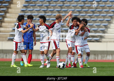 Kashiwanoha Stadium, Chiba, Giappone. Xvi Apr, 2017. Imabari FCFC team group, Aprile 16, 2017 - Calcetto : Giappone Football League (JFL) 2017 1° stadio tra Briobecca Urayasu 0-2 FC Imabari a Kashiwanoha Stadium, Chiba, Giappone. Credito: YUTAKA AFLO/sport/Alamy Live News Foto Stock