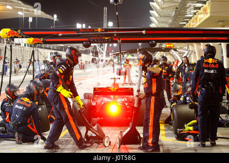 Sakhir, Bahrain. Xvi Apr, 2017. | Utilizzo di credito in tutto il mondo: dpa/Alamy Live News Foto Stock