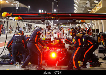 Sakhir, Bahrain. Xvi Apr, 2017. | Utilizzo di credito in tutto il mondo: dpa/Alamy Live News Foto Stock