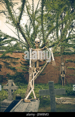 Foto del burattino scheletro sul Festival di Halloween Lavigne. Foto Stock