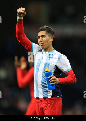 Di Liverpool Roberto Firmino celebra dopo il match di Premier League al The Hawthorns, West Bromwich. Foto Stock