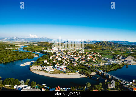 Scutari Albania vista fiume Foto Stock