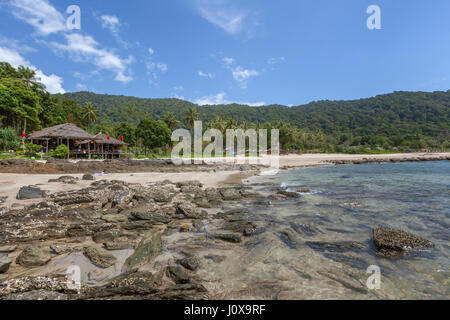 Il bambù Bay Beach in Koh Lanta Yai, Provincia di Krabi, Thailandia, Sud-est asiatico Foto Stock