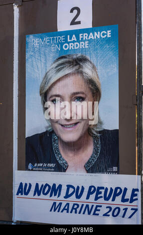 Poster di elezioni presidenziali candidato Marine Le Pen Foto Stock