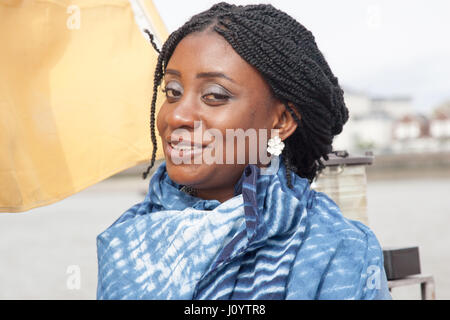 Ghanian turistica africana in Woolwhich Londra Foto Stock