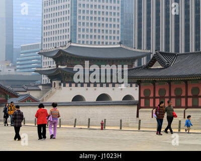 Gyeokbok Gung Palace (Palazzo del Principe ereditario) Seoul COREA DEL SUD Foto Stock