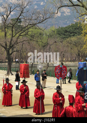 Parade di Gyeongbokgung Palace Seoul COREA DEL SUD Foto Stock