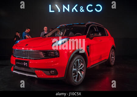 Shanghai, Cina. 16 Aprile, 2017. LYNK & CO 01 produzione di auto in Cina il lancio del marchio in Shanghai Foto Stock