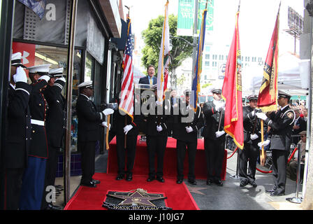 Hollywood, CA. Xvii Apr, 2017. Atmosfera, a Gary Sinise onorato con la stella sulla Hollywood Walk of Fame a Hollywood Walk of Fame In California il 17 aprile 2017. Credito: Fs/media/punzone Alamy Live News Foto Stock