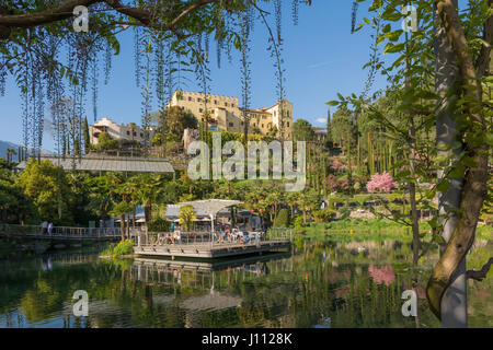 I Giardini di Castel Trauttmansdorff di Merano: Un progetto davvero unico - i Giardini sono uno dei più rinomati giardini botanici d'Italia - Merano-Italia. Foto Stock