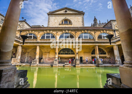 Regno Unito; Inghilterra, Somerset, il bagno romano in bagno con sovrastruttura Vittoriano Foto Stock