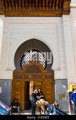 Ingresso al Quaraouiyine Biblioteca universitaria. Fes, Marocco, Africa del Nord Foto Stock