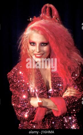 Dale Bozzio di persone scomparse fotografato in Philadelphia, PA nel 1984. © mpi09 / MediaPunch Foto Stock