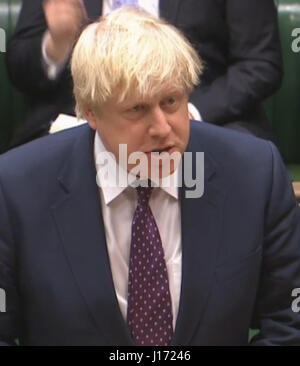 Segretario di Stato per gli affari esteri Boris Johnson fa una dichiarazione alla Camera dei Comuni di Londra, per aggiornare la MPs sulle crescenti tensioni nella penisola coreana in mezzo alle avvertenze da parte di Pyongyang circa il rischio di una guerra nucleare. Foto Stock