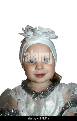 Una bambina in una festa di Capodanno vestito. Foto Stock