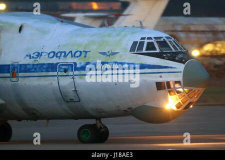 ZHUKOVSKY, Moscow Region, Russia - Novembre 31, 2013: Ilyushin IL-76MD RA-78850 di russo air force permanente al Zhukovsky. Foto Stock
