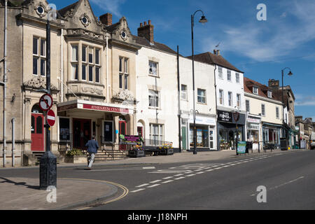 Athenaeum Center, High Street, Warminster, Wiltshire, Inghilterra, Regno Unito Foto Stock