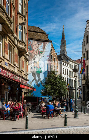 Broussaille fumetto, murale dipinto da un artista Frank Pe nel 1999 come primo murale gigante in città, situato nel gay-mozzo della vita notturna di Bruxelles, Belgio Foto Stock