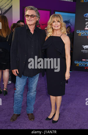 Los Angeles, Stati Uniti d'America. Xviii Apr, 2017. Kurt Russell e Goldie Hawn 079 presso i guardiani della galassia Vol. 2 premiere al Dolby Theatre di Los Angeles. Aprile 19, 2017. Credito: Tsuni/USA/Alamy Live News Foto Stock