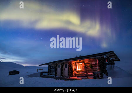 Aprire Pihtsusjärvi wilderness hut Foto Stock