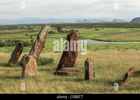 Antiche lapidi in Khakassia. Repubblica di Khakassia, Siberia, Russia. Foto Stock