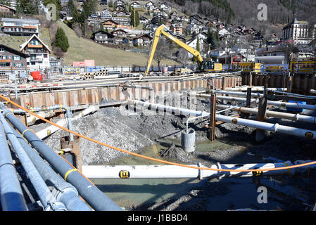 Engelberg, Svizzera - 5 March 2017: gli scavi per le fondamenta di una casa di Engelberg sulle alpi svizzere Foto Stock