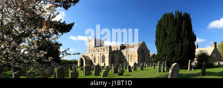 St Marys chiesa, Woodnewton village, Northamptonshire, England, Regno Unito Foto Stock