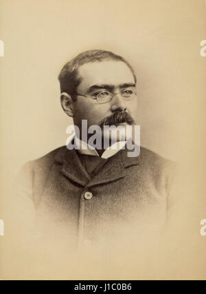 Rudyard Kipling (1865-1936), poeta inglese e romanziere, Ritratto, 1900 Foto Stock