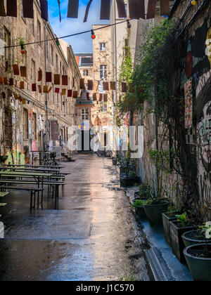 Il cortile del Cafe Cinema in Hackesher Markt, Berlino, Germania Foto Stock