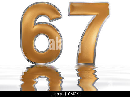 Il numero di riferimento 67, sessanta sette, che si riflette sulla superficie dell'acqua, isolato su bianco, 3D render Foto Stock