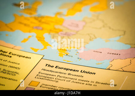 "L'Unione europea' nella scuola atlas Foto Stock