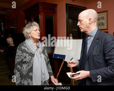 Germaine Greer e Harry Mount all'Oldie of the Year Awards 2017 Foto Stock