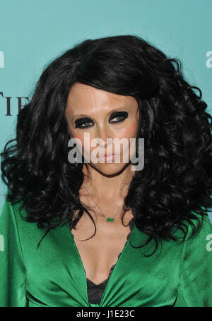 New York, Stati Uniti d'America. 19 Aprile, 2017. Stacey Bendet al Harper's Bazaar: centocinquantesimo anniversario Party presso la sala arcobaleno su Aprile 19, 2017 in New York City. Credito: John Palmer/MediaPunch/Alamy Live News Foto Stock