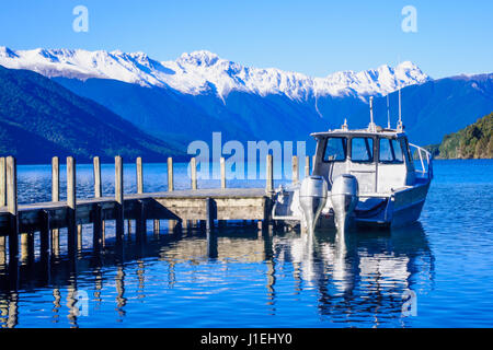 Vista la mattina a Nelson Lakes National Park, Nuova Zelanda Foto Stock