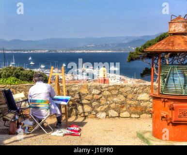 Artista dipingere il paesaggio a Saint Tropez, Francia. Foto Stock