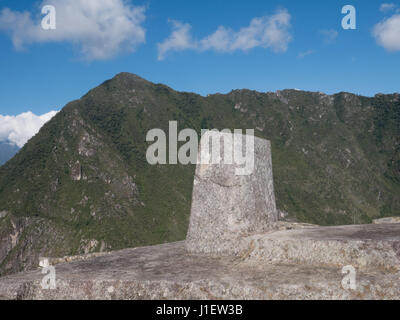 Il Machu Picchu, orologio solare denominato Intihuatana Foto Stock