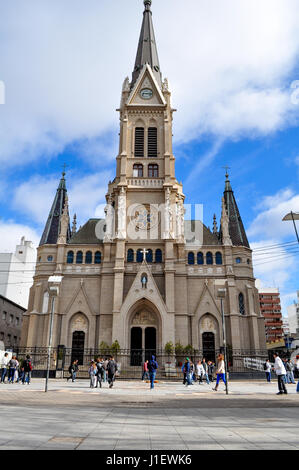 MAR DEL PLATA, BUENOS AIRES - Dicembre 23, 2013: Santos Pedro y Cecilia cattedrale in Mar del Plata, Buenos Aires, Argentina Foto Stock