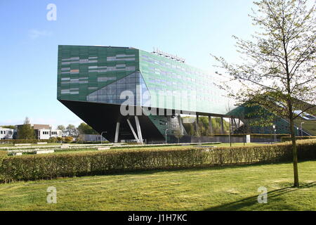 Edificio Linnaeusborg, Facoltà di Ingegneria e Scienze. Di Zernike campus universitario, Groningen, Paesi Bassi, Facoltà del vincitore del Premio Nobel Ben Feringa Foto Stock