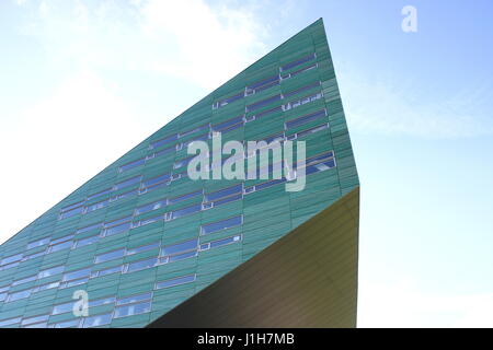 Edificio Linnaeusborg, Facoltà di scienze e ingegneria di Zernike al campus universitario, Groningen, Paesi Bassi Foto Stock